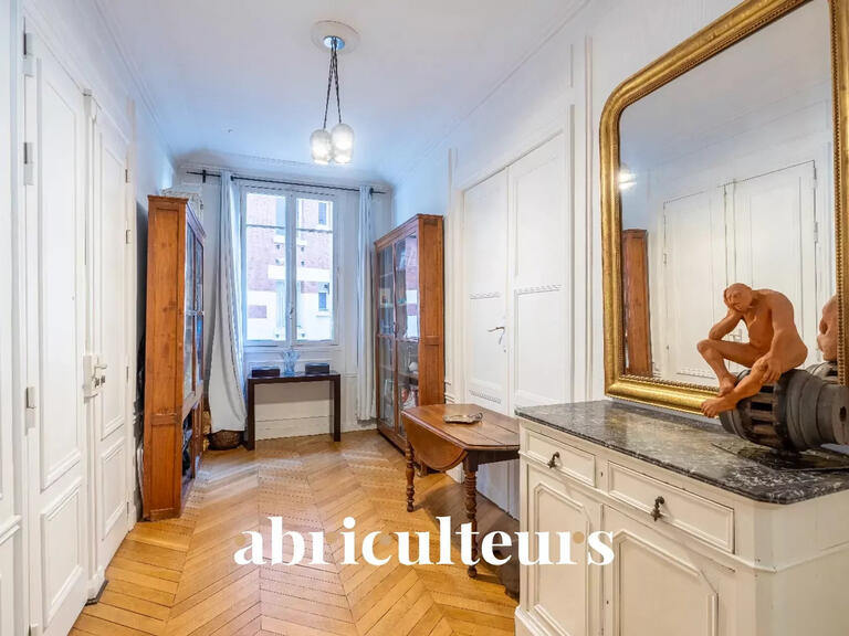 Apartment Paris 16e - 4 bedrooms - 198m²