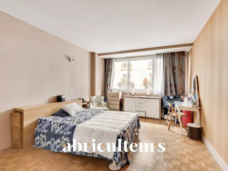 Apartment Paris 16e - 3 bedrooms - 120m²