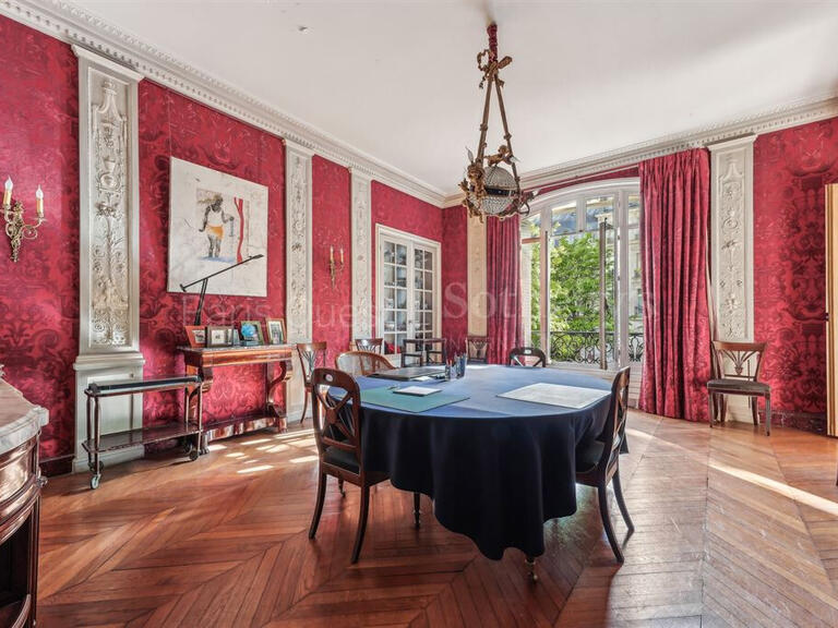 Apartment Paris 16e - 4 bedrooms - 252m²