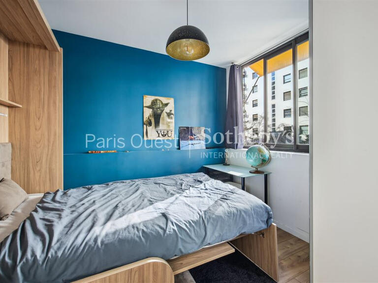 Appartement Paris 16e - 3 chambres - 75m²