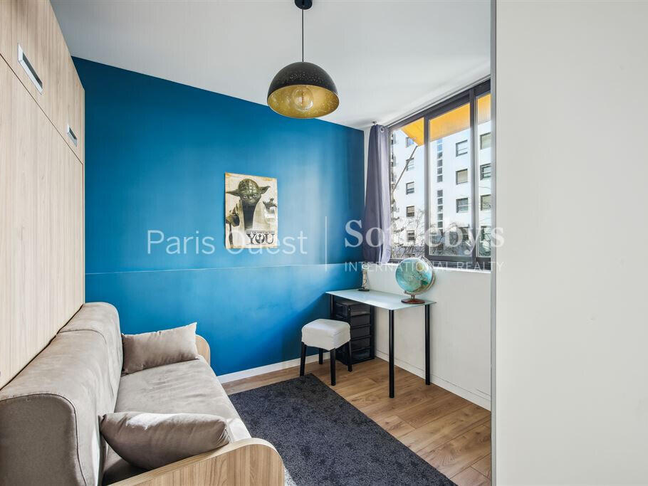 Apartment Paris 16e