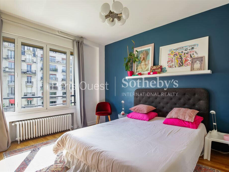 Apartment Paris 16e