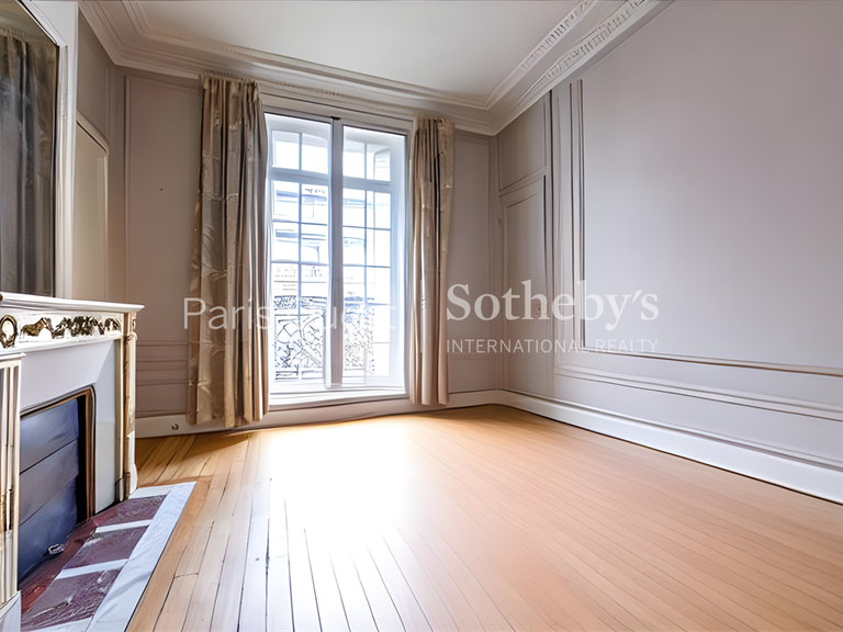 Apartment Paris 16e - 3 bedrooms - 161m²