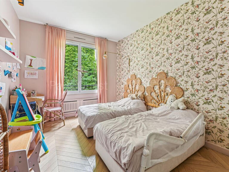 Sale Apartment Paris 16e - 3 bedrooms