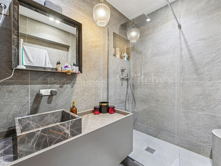 Apartment Paris 16e - 3 bedrooms - 138m²