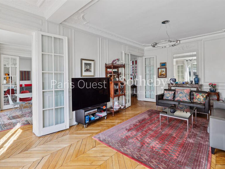 Sale Apartment Paris 16e - 2 bedrooms