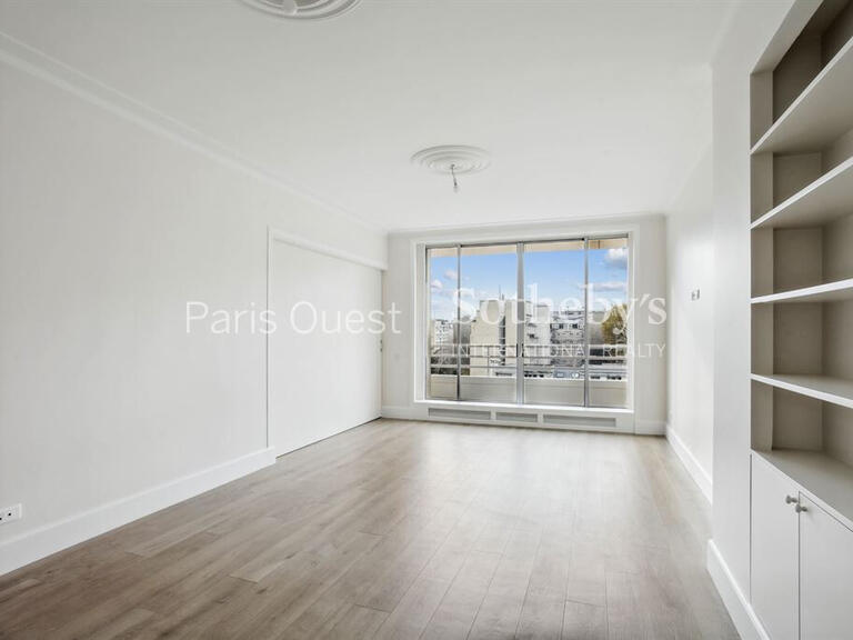 Appartement Paris 16e - 3 chambres - 108m²