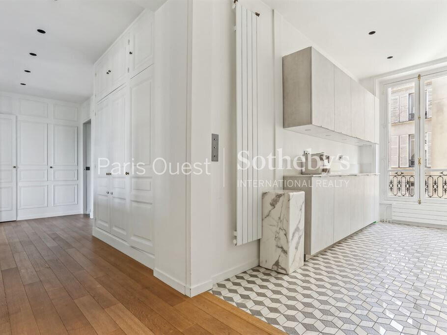 Apartment Paris 16e