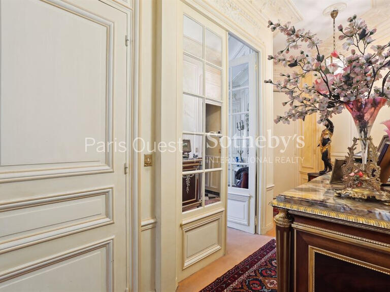 Sale Apartment Paris 16e - 2 bedrooms