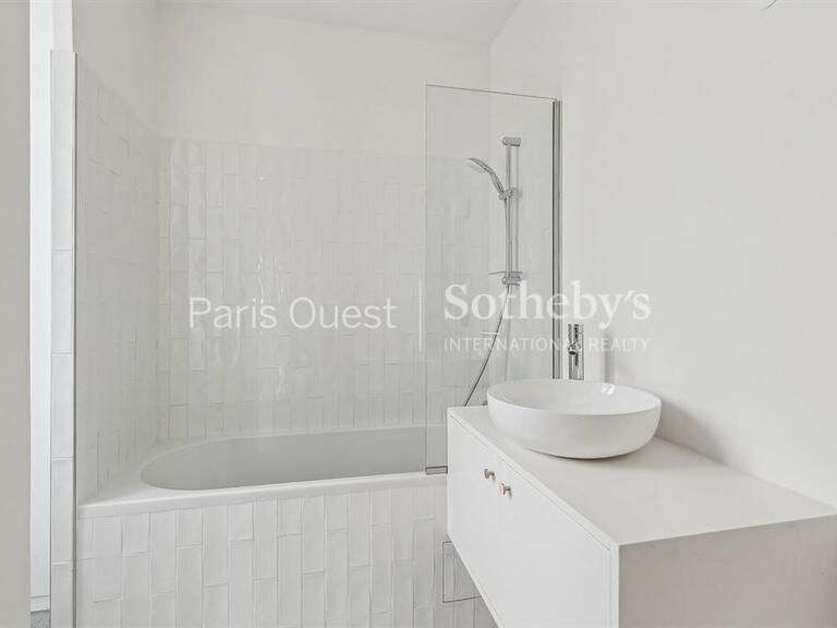 Appartement Paris 16e - 3 chambres - 121m²