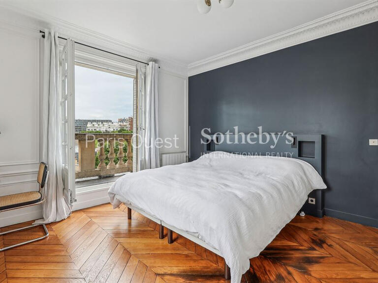 Apartment Paris 16e - 3 bedrooms - 121m²