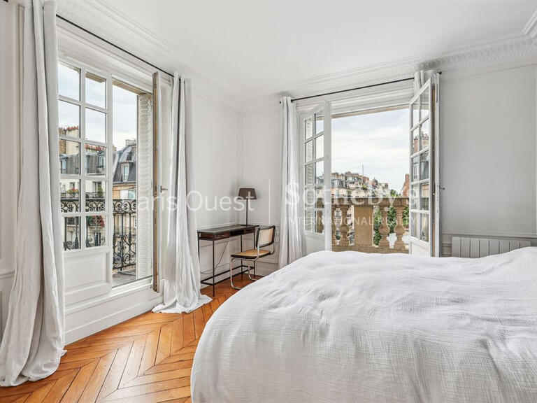 Apartment Paris 16e - 3 bedrooms - 121m²