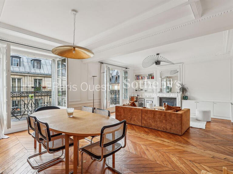 Apartment Paris 16e - 3 bedrooms - 121m²