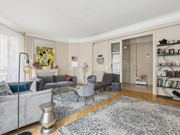 Apartment Paris 16e - 4 bedrooms - 252m²