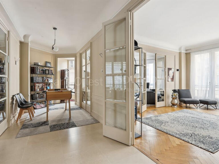 Apartment Paris 16e - 4 bedrooms - 252m²