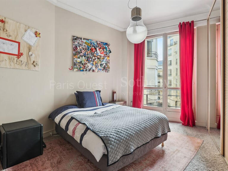 Apartment Paris 16e - 4 bedrooms - 252m²