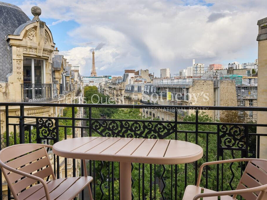 Apartment Paris 16e