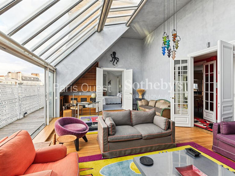 Apartment Paris 16e - 3 bedrooms - 170m²