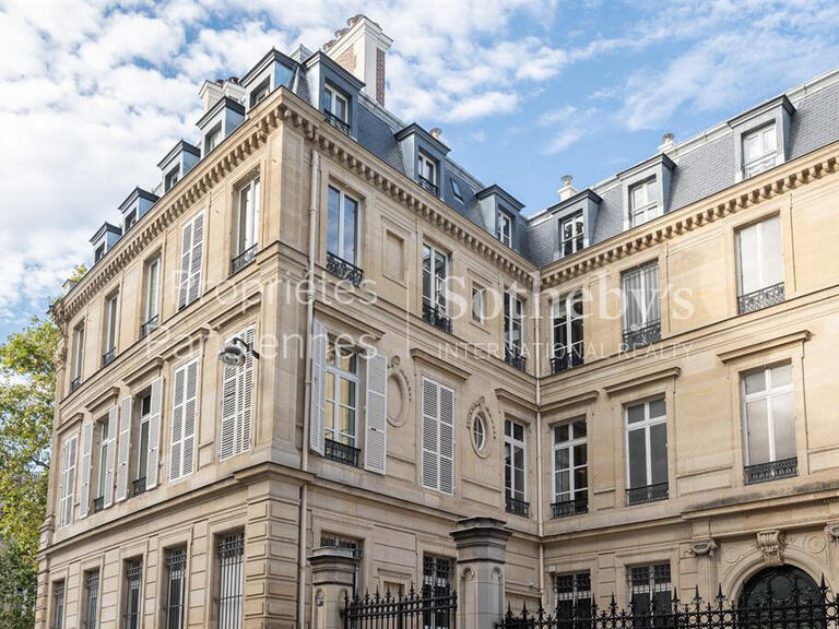 Apartment Paris 16e - 7 bedrooms - 528m²