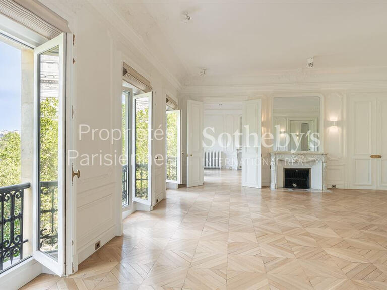 Apartment Paris 16e - 7 bedrooms - 528m²