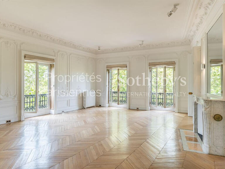 Apartment Paris 16e - 7 bedrooms - 528m²