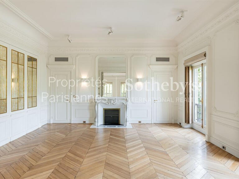 Appartement Paris 16e - 7 chambres - 528m²