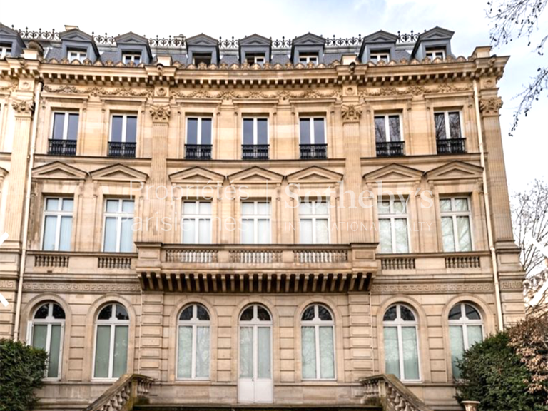 Apartment Paris 16e - 7 bedrooms - 528m²