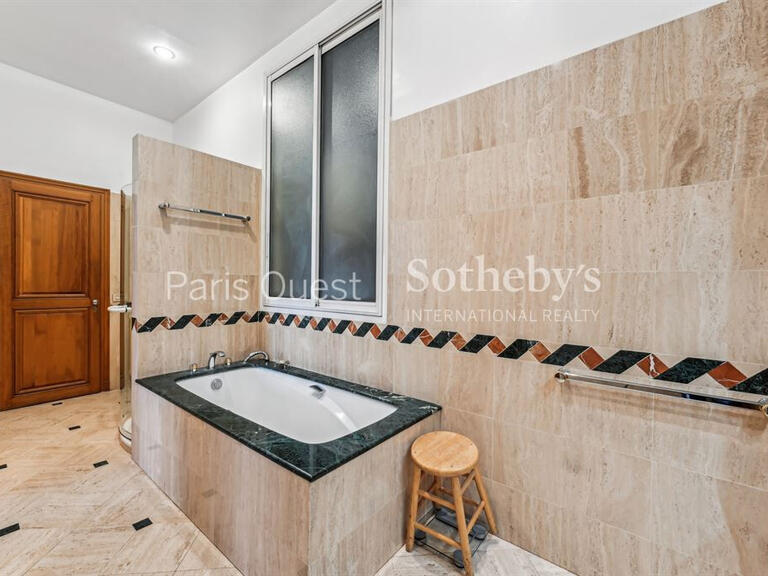 Apartment Paris 16e - 4 bedrooms - 362m²