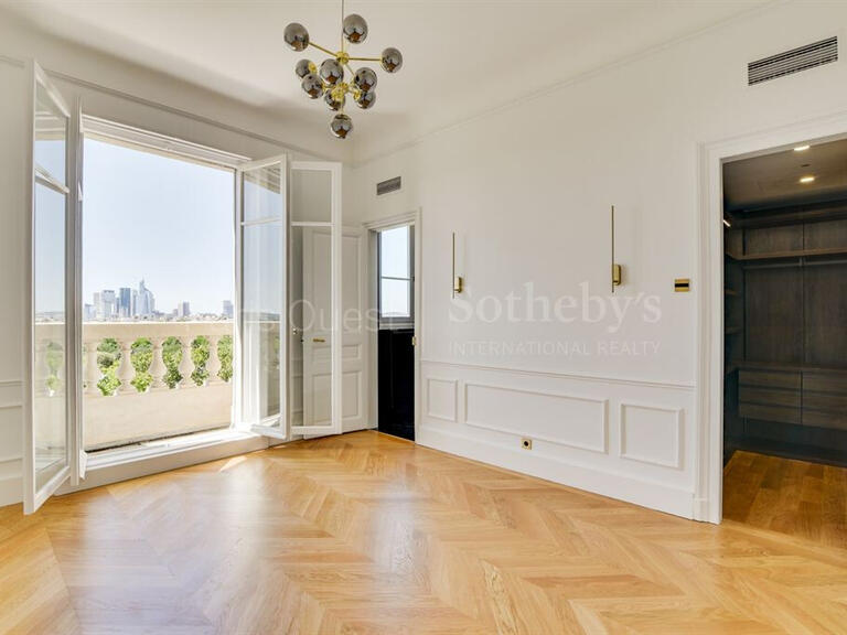 Appartement Paris 16e - 4 chambres - 374m²