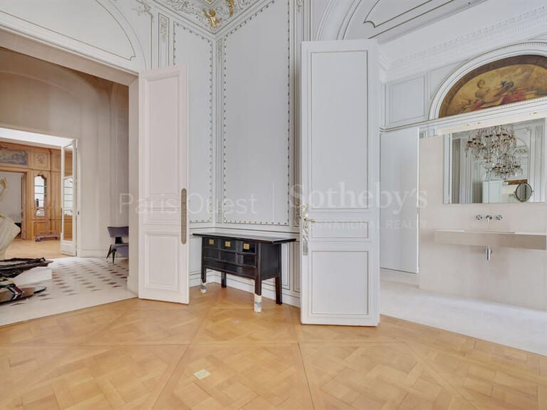 Apartment Paris 16e - 4 bedrooms - 300m²