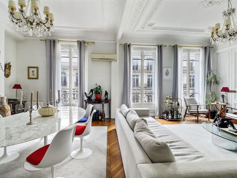 Apartment Paris 16e - 3 bedrooms - 135m²