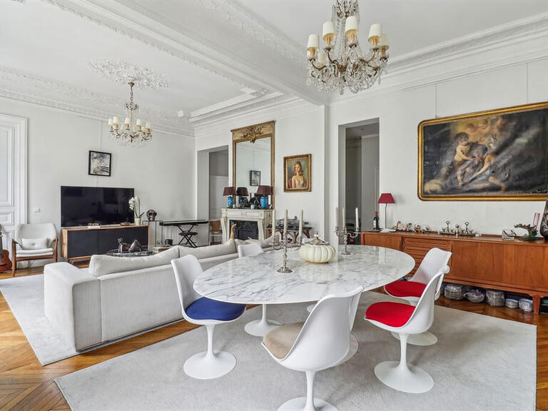 Apartment Paris 16e - 3 bedrooms - 135m²