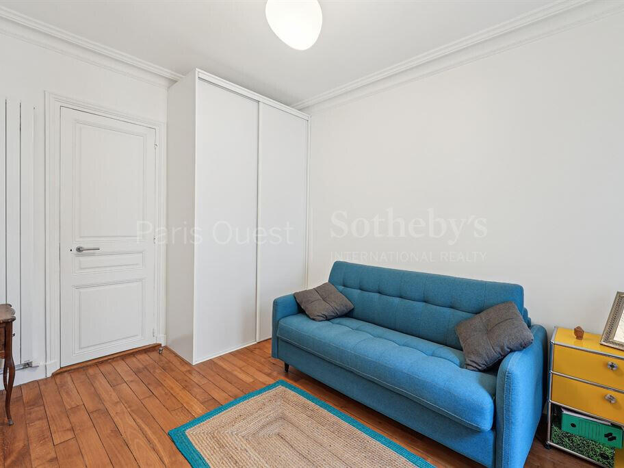 Apartment Paris 16e