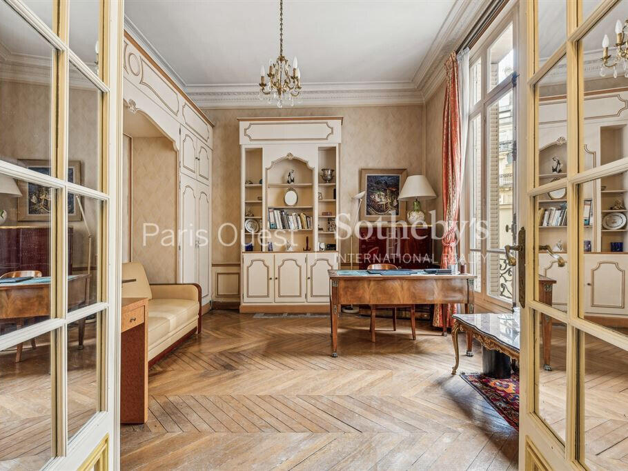 Apartment Paris 16e