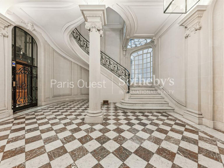 Apartment Paris 16e - 4 bedrooms - 285m²