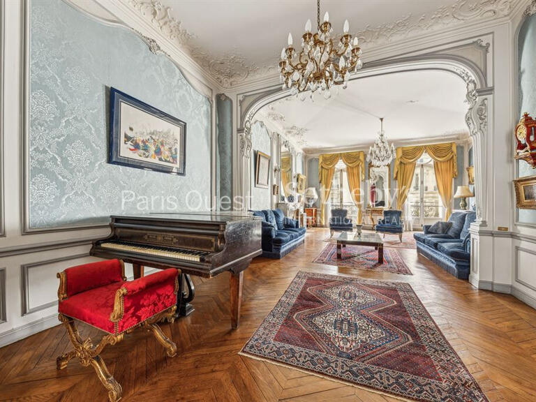 Apartment Paris 16e - 4 bedrooms - 285m²