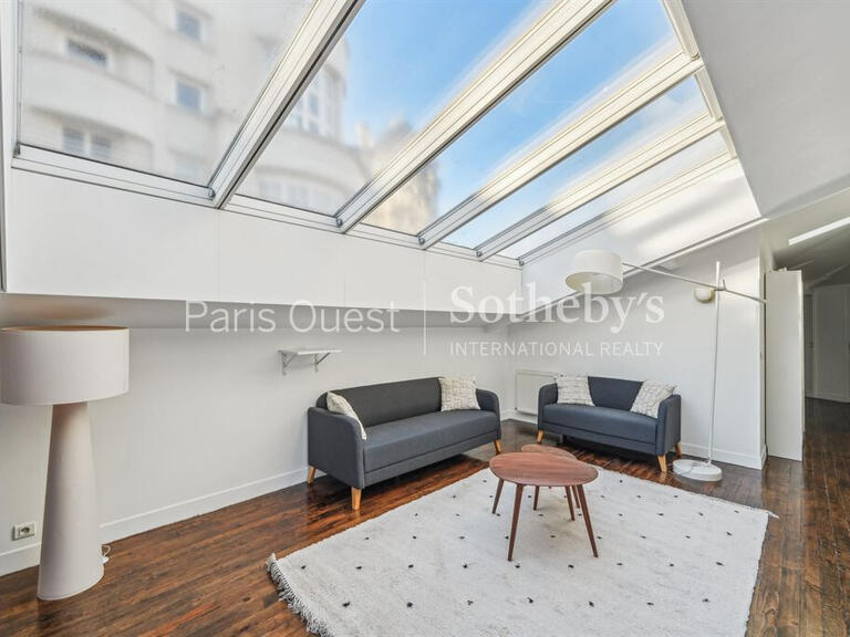 Apartment Paris 16e - 3 bedrooms - 120m²