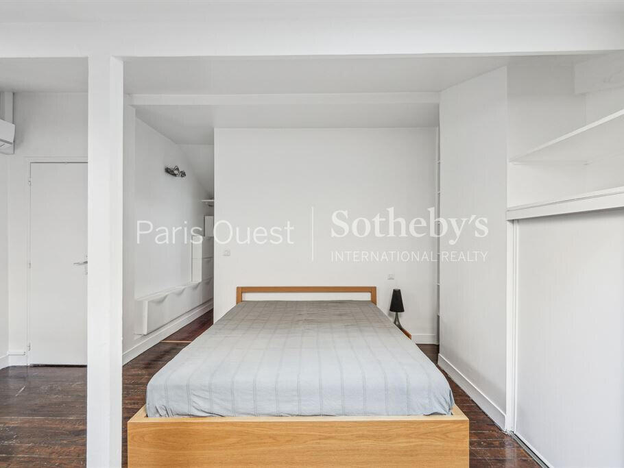 Apartment Paris 16e