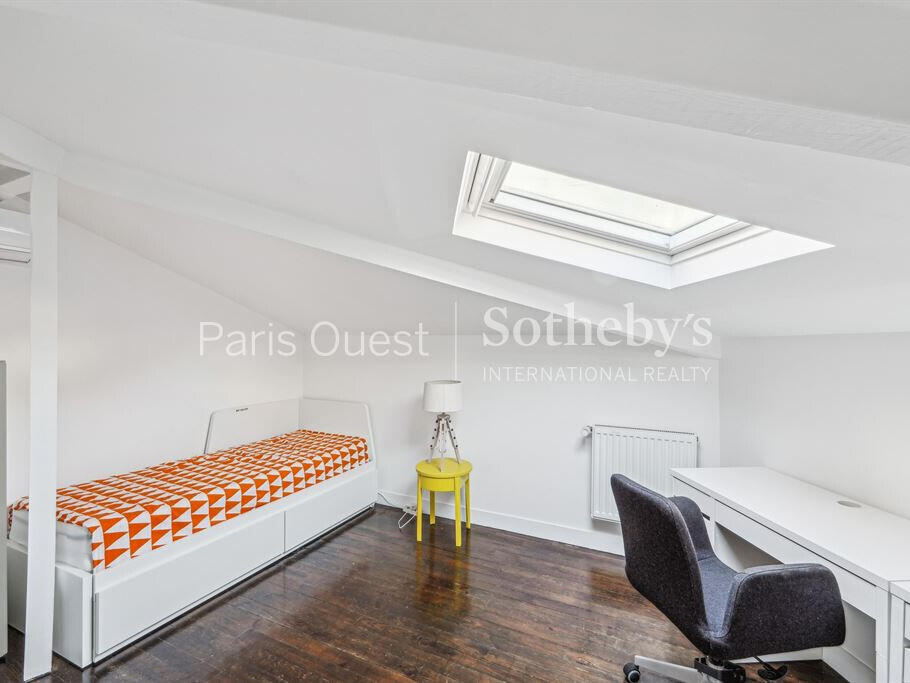 Apartment Paris 16e