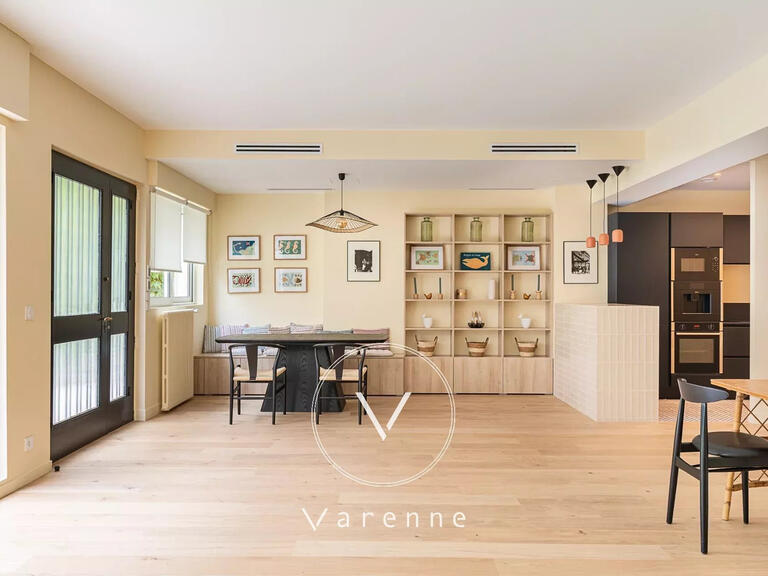 Apartment Paris 16e - 3 bedrooms - 143m²