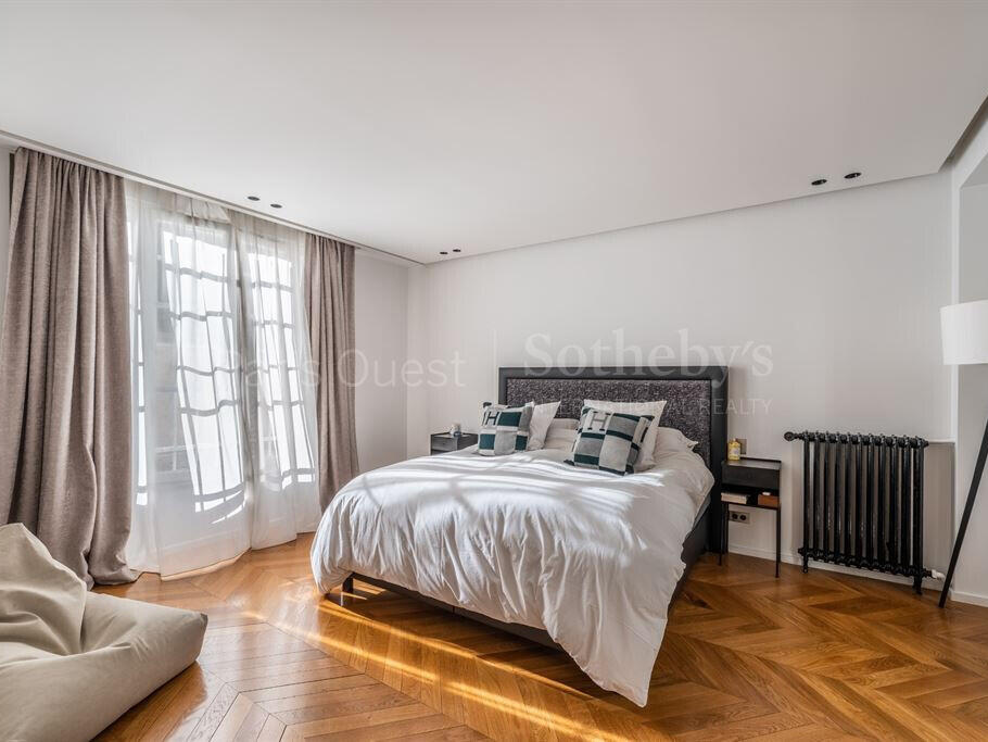 Apartment Paris 16e