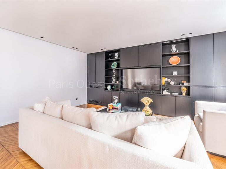 Apartment Paris 16e - 2 bedrooms - 105m²