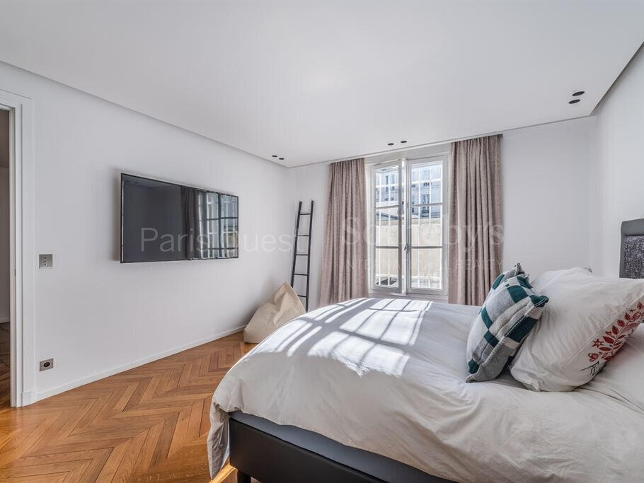 Apartment Paris 16e