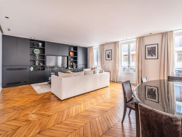 Apartment Paris 16e - 2 bedrooms - 105m²