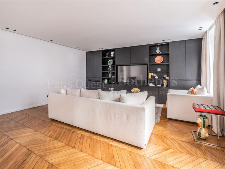 Apartment Paris 16e - 2 bedrooms - 105m²