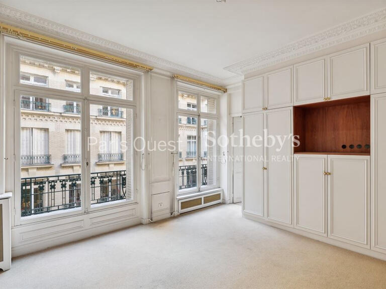 Apartment Paris 16e - 5 bedrooms - 371m²