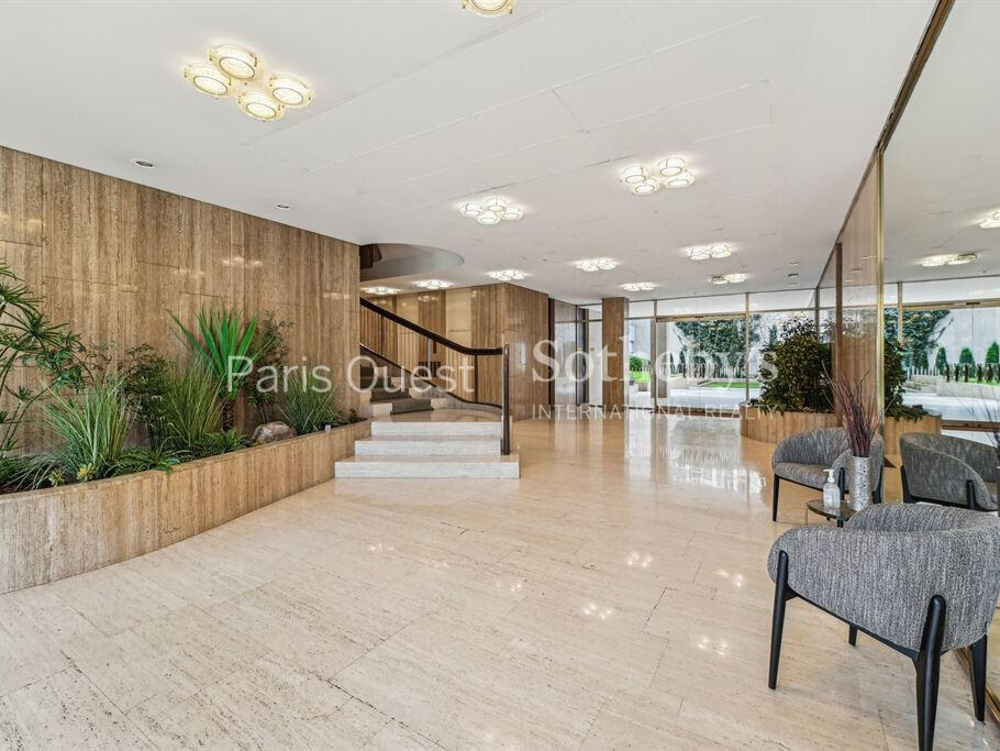 Apartment Paris 16e