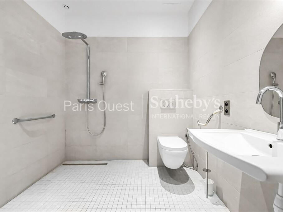 Apartment Paris 16e