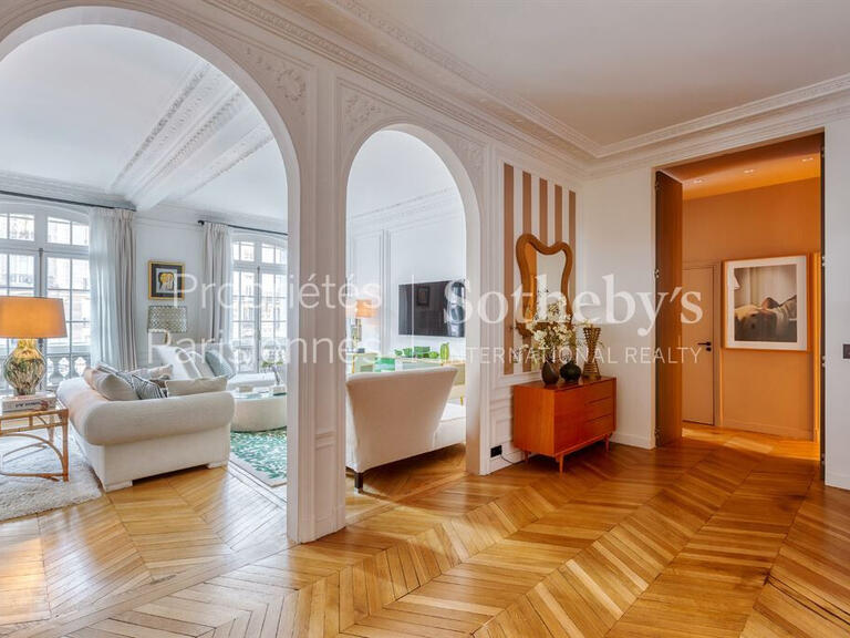 Apartment Paris 16e - 4 bedrooms - 231m²