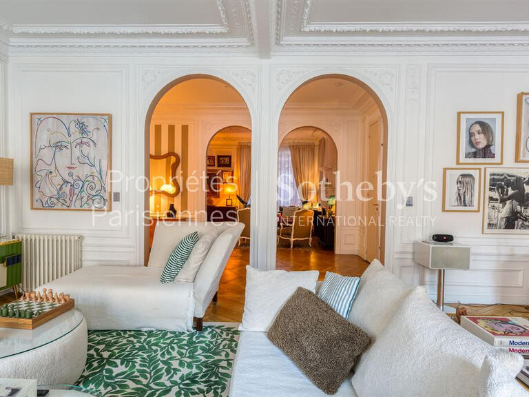 Apartment Paris 16e - 4 bedrooms - 231m²